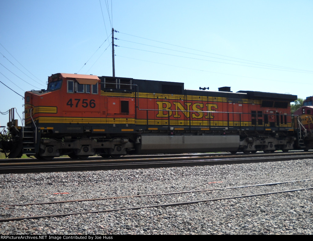 BNSF 4756